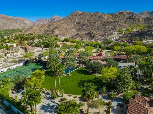 49400 Della Robbia Lane, Palm Desert, CA 92260