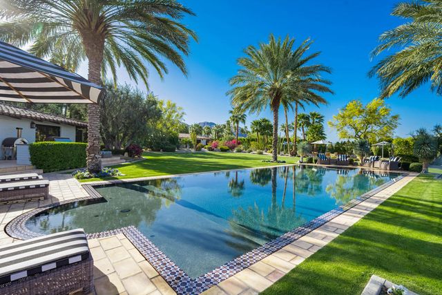 49400 Della Robbia Lane, Palm Desert, CA 92260