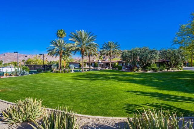49400 Della Robbia Lane, Palm Desert, CA 92260