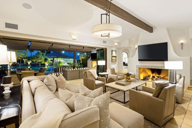 49400 Della Robbia Lane, Palm Desert, CA 92260