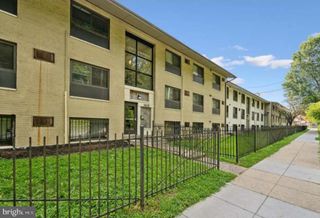 3105 NAYLOR RD SE #302, Washington, DC 20020