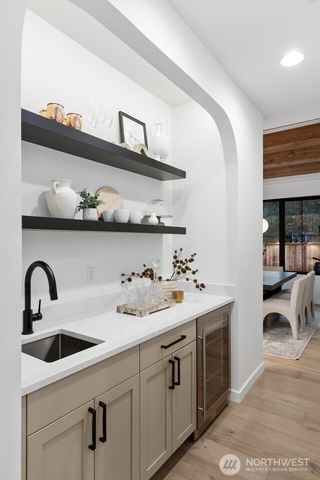 23833 29th Avenue W, Brier, WA 98036