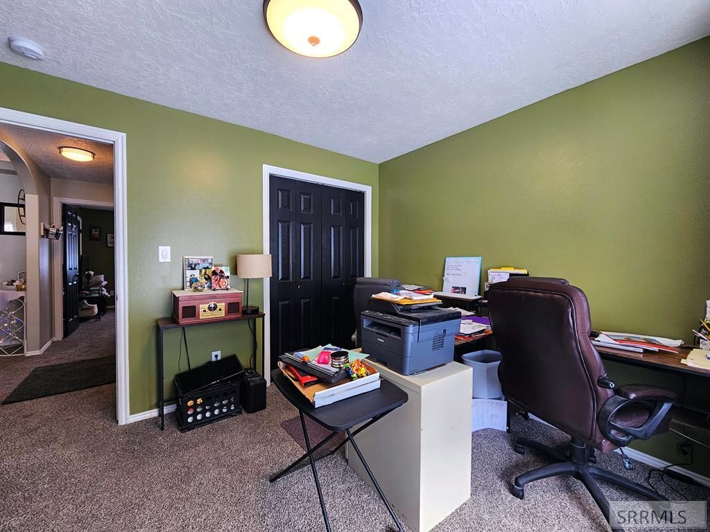 Image 21 of property listing at 2665 E 97th N, Idaho Falls, ID 83401