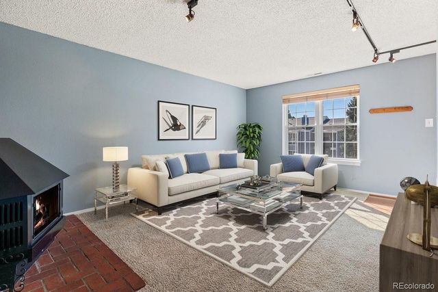 2301 E Fremont Avenue Y06, Centennial, CO 80122