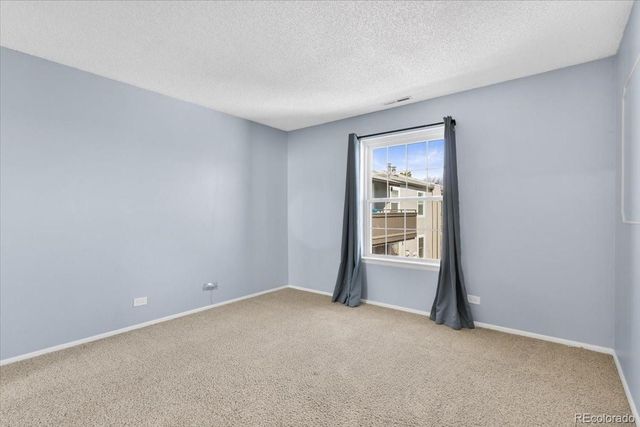 2301 E Fremont Avenue Y06, Centennial, CO 80122