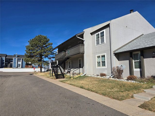 2301 E Fremont Avenue Y06, Centennial, CO 80122