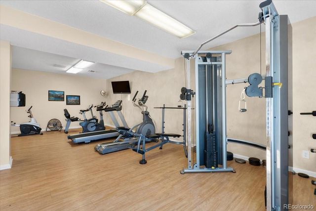 2301 E Fremont Avenue Y06, Centennial, CO 80122