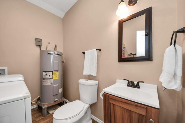 14961 Lamar Road, Willis, TX 77378