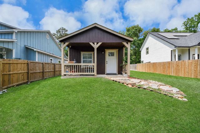 14961 Lamar Road, Willis, TX 77378
