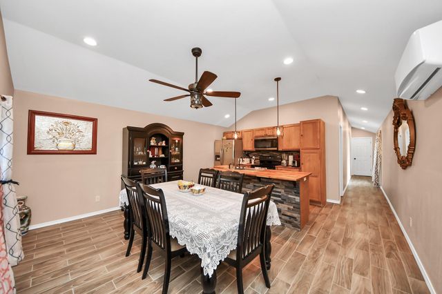 14961 Lamar Road, Willis, TX 77378