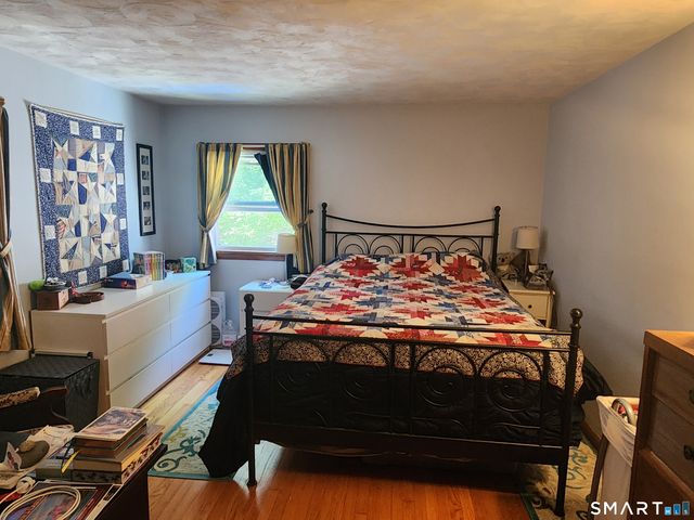 7 Pine Street, Norwich, CT 06360