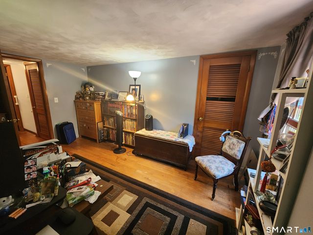 7 Pine Street, Norwich, CT 06360