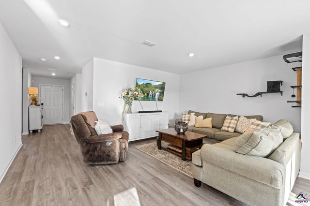 517 MacMillian Lane, Macon, GA 31220