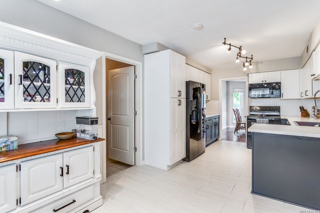 1315 Mount Vieja, San Antonio, TX 78213