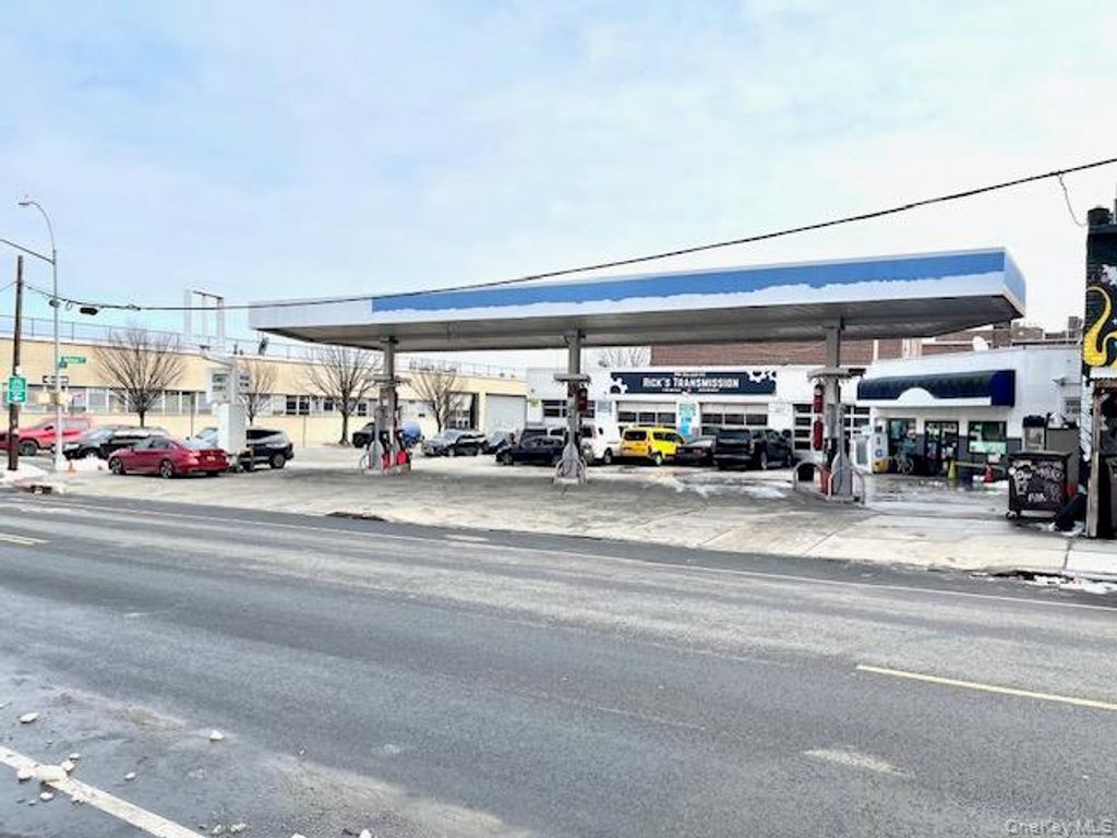 39-04 Skillman Avenue, Sunnyside, NY 11104