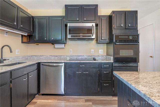 3042 Morningview Drive, Beavercreek, OH 45432