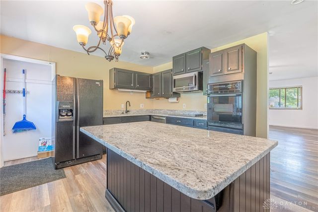 3042 Morningview Drive, Beavercreek, OH 45432
