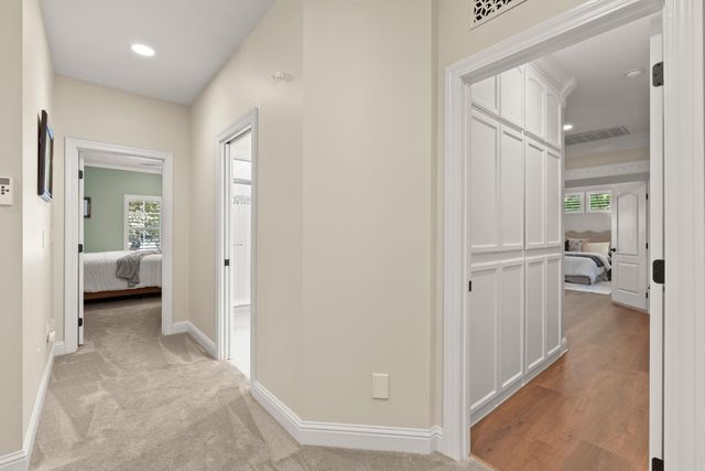 5101 Embassy Ln, Fair Oaks, CA 95628
