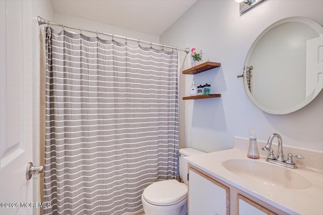 26 Copley Court 3, Freehold, NJ 07728