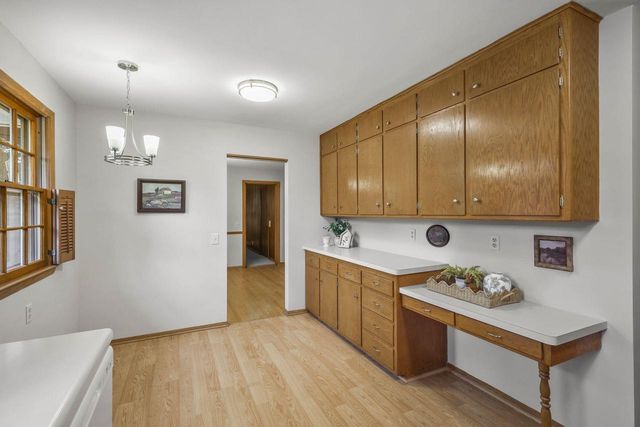 5918 South Hill Drive, Madison, WI 53705