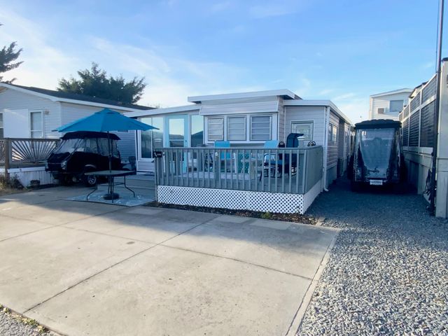 9700 Kings Rd., Myrtle Beach, SC 29572