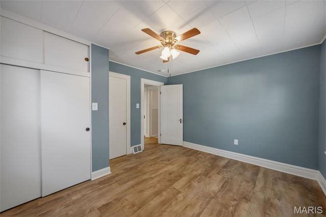 2435 Hartland Avenue, St Louis, MO 63114