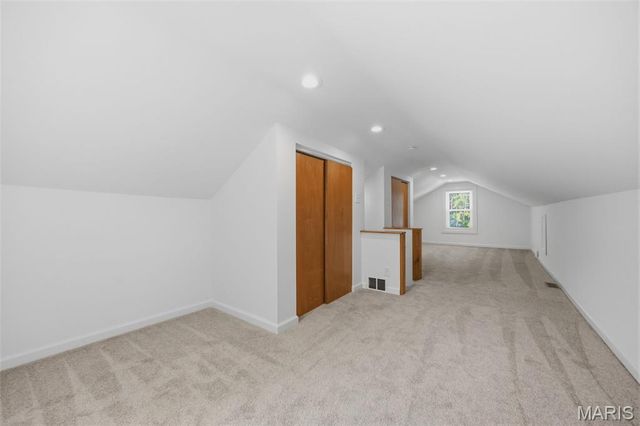 2435 Hartland Avenue, St Louis, MO 63114
