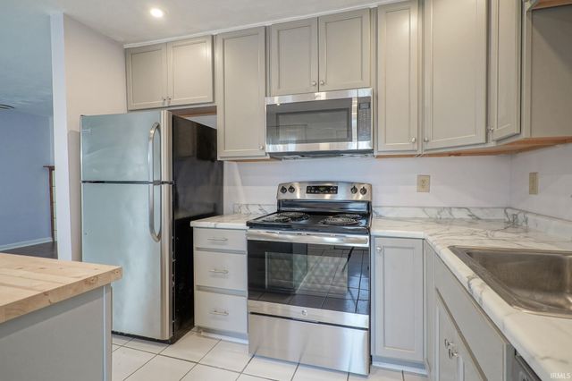 11 Eastland Drive, Lafayette, IN 47905