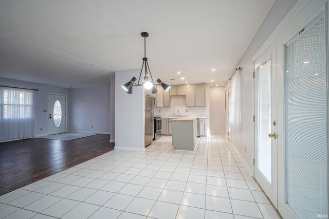 11 Eastland Drive, Lafayette, IN 47905