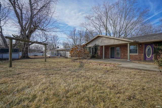 11 Eastland Drive, Lafayette, IN 47905