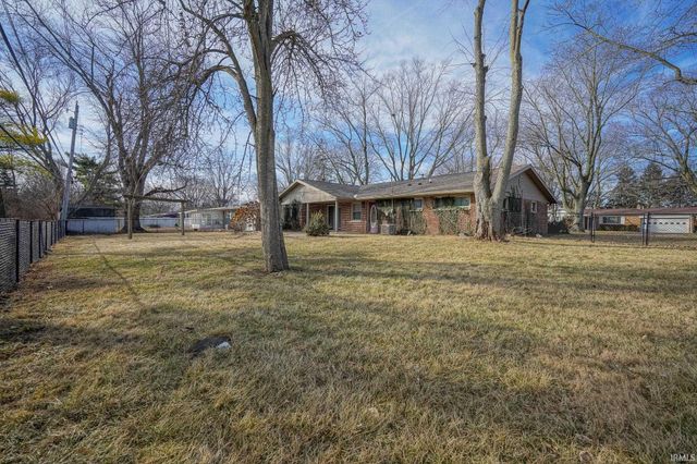11 Eastland Drive, Lafayette, IN 47905