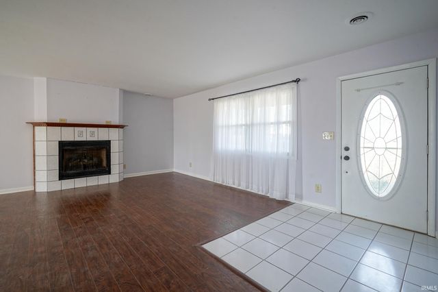 11 Eastland Drive, Lafayette, IN 47905