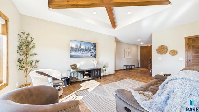 1505 W Legacy Dr Drive, Brandon, SD 57005