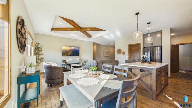 1505 W Legacy Dr Drive, Brandon, SD 57005