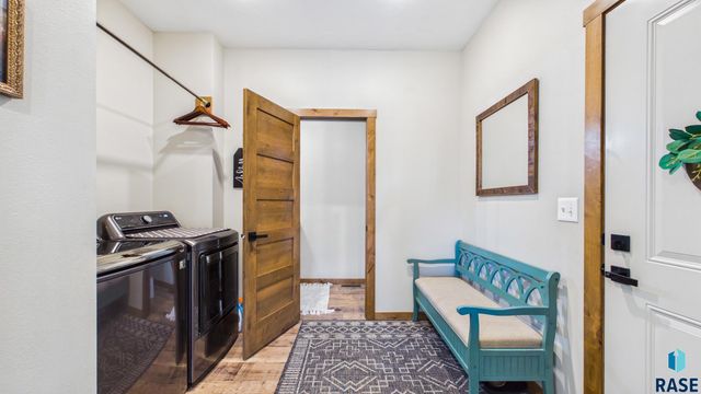 1505 W Legacy Dr Drive, Brandon, SD 57005