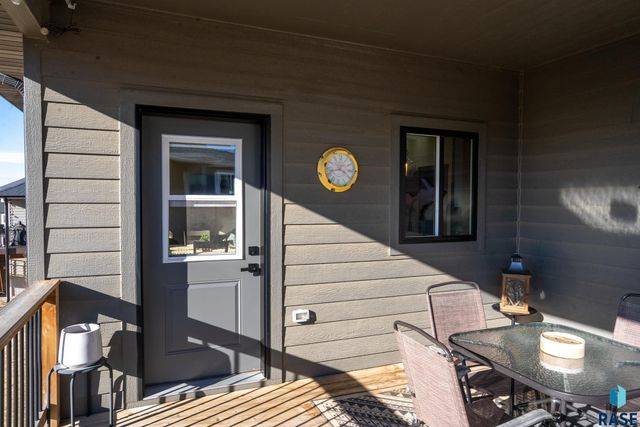 1505 W Legacy Dr Drive, Brandon, SD 57005