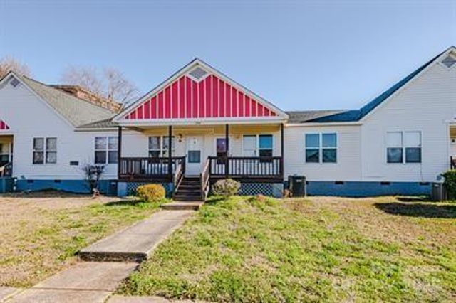 233 Hoskins Mill Lane B, Charlotte, NC 28208