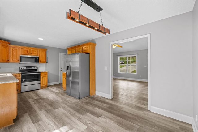 124 Levi Drive, Dalton, GA 30720