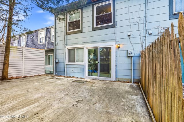 147 Stratford Place 5, Lakewood, NJ 08701