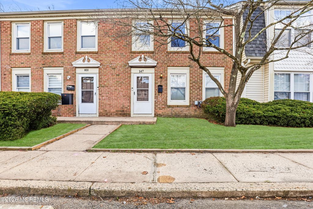 147 Stratford Place 5, Lakewood, NJ 08701