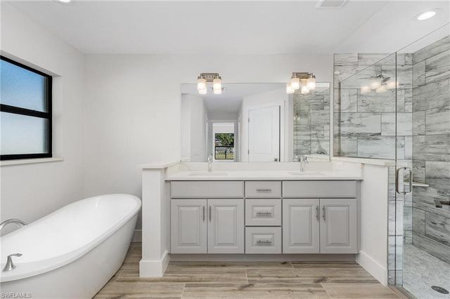 3613 NW 1st ST, Cape Coral, FL 33993