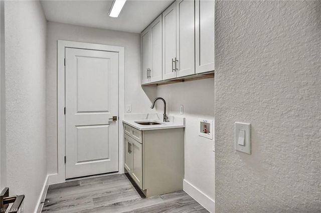 3613 NW 1st ST, Cape Coral, FL 33993