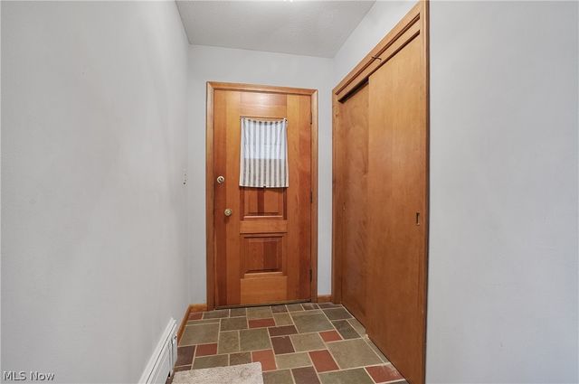 23501 Effingham Boulevard, Euclid, OH 44117