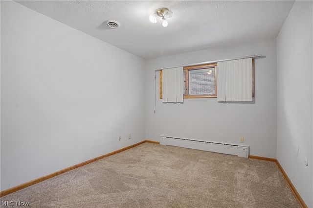 23501 Effingham Boulevard, Euclid, OH 44117