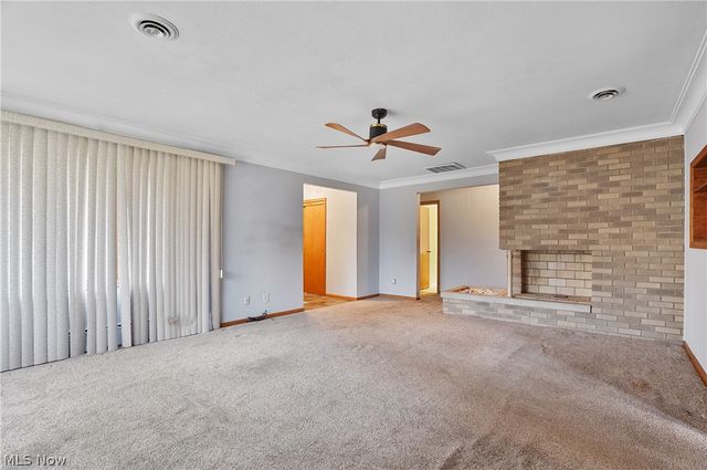 23501 Effingham Boulevard, Euclid, OH 44117