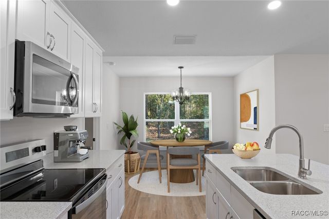 298 W Baker Place, Citrus Springs, FL 34434