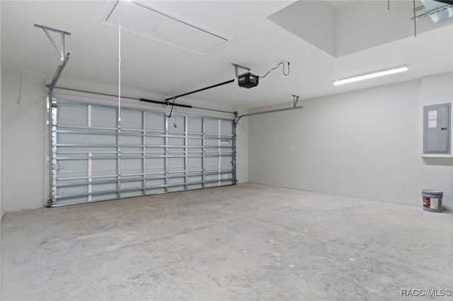 298 W Baker Place, Citrus Springs, FL 34434