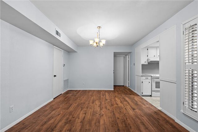 4025 Killarmet Dr, Corpus Christi, TX 78413