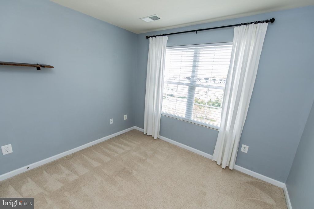 Image 43 of property listing at 8609 RED ROCK LN, Laurel, MD 20724