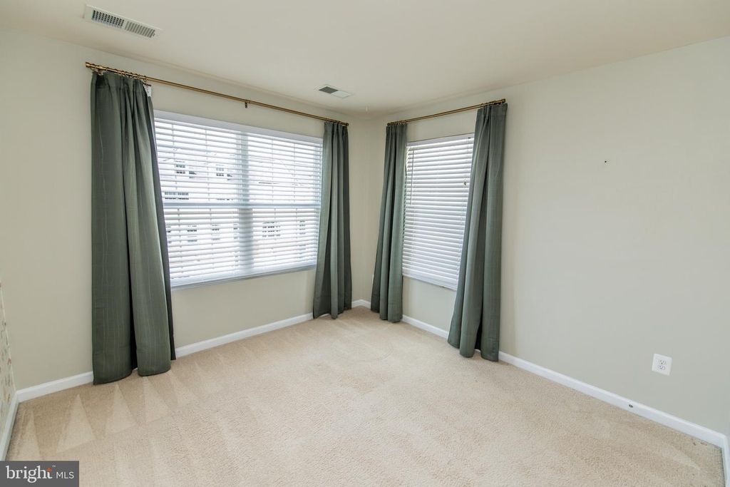 Image 46 of property listing at 8609 RED ROCK LN, Laurel, MD 20724